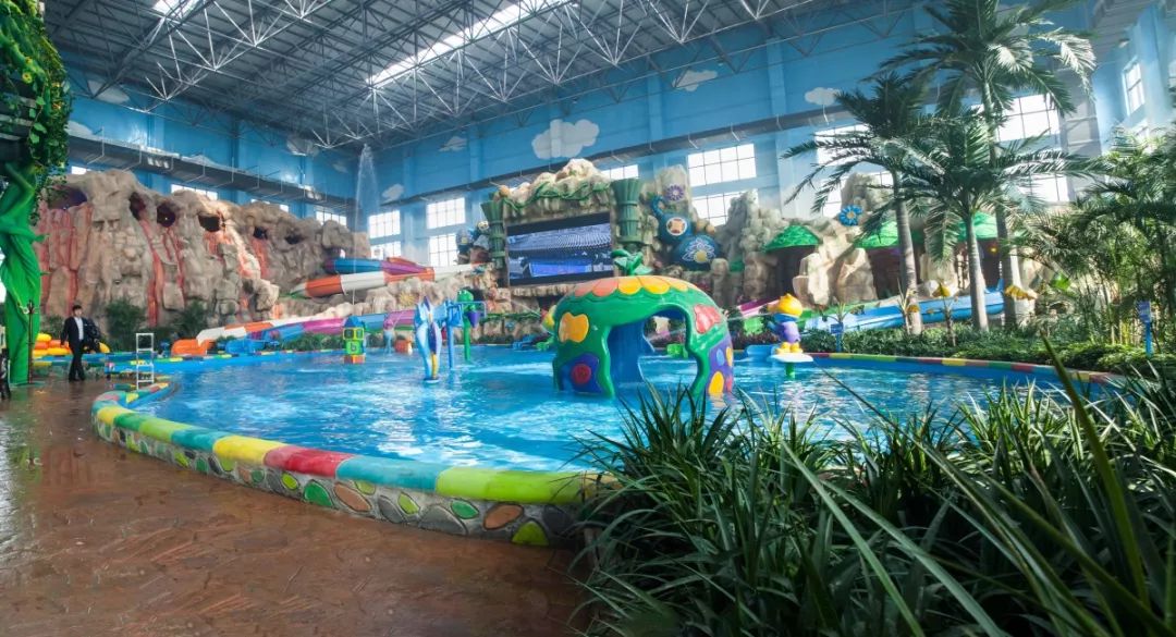 一票畅玩仅99元抢2大2小中华郡温泉套票国庆通用不加价