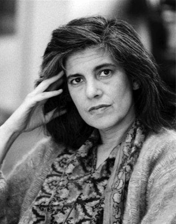 【单向历】9 月 28 日,忌旁观_苏珊·桑塔格