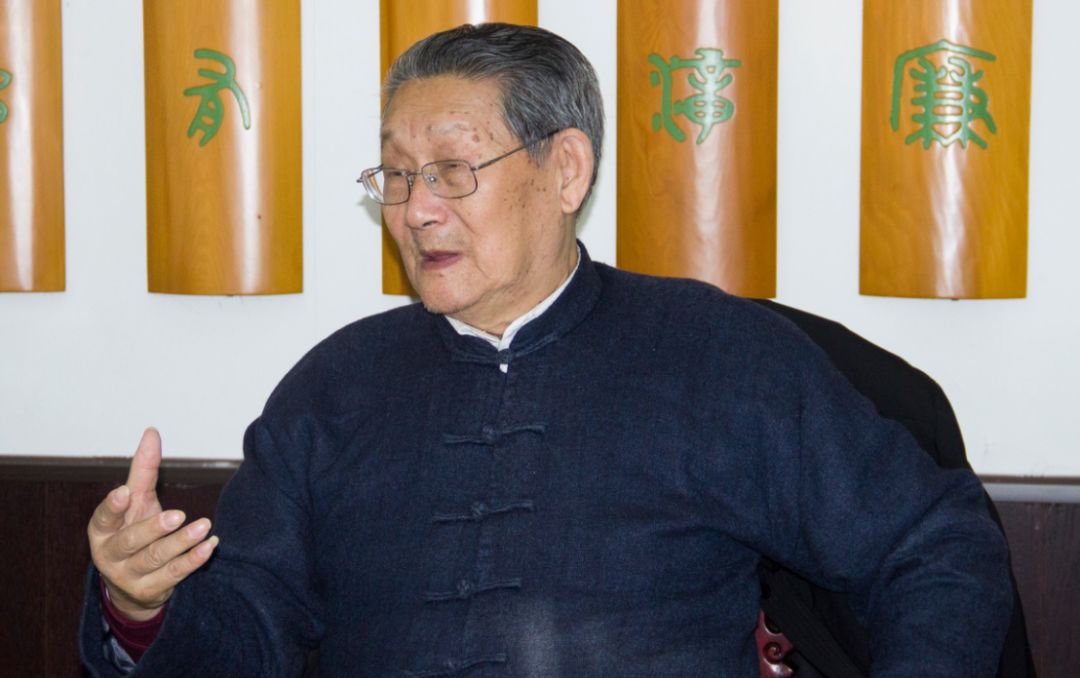 成立5年来,敬德书院建立了强大的专家教师团队,北京大学楼宇烈教授