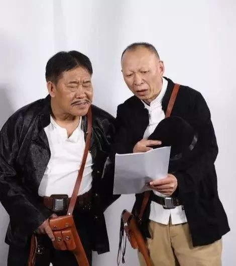 李明电影里的反派演员荧屏下的正派人生