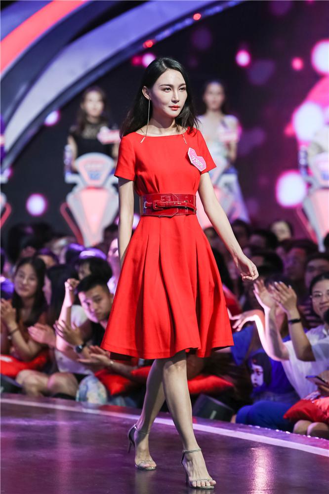 非诚勿扰全新定义公主型女生黄澜巧妙化解爱记仇