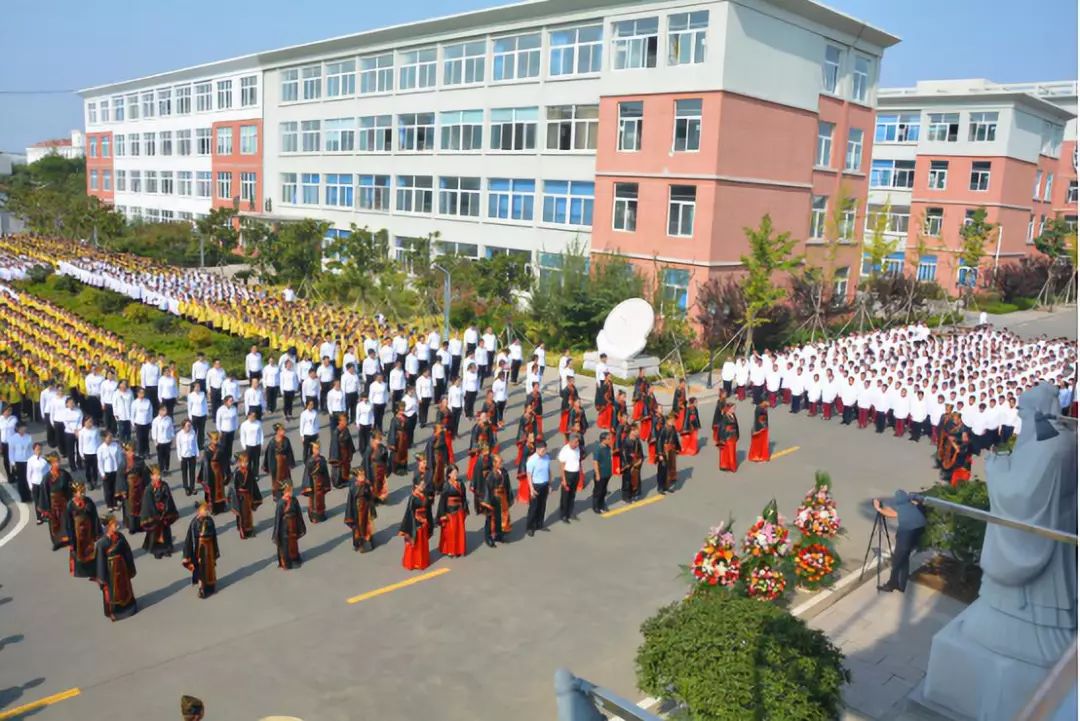 海阳市美宝学校宣传办摄影报道欢度70国庆