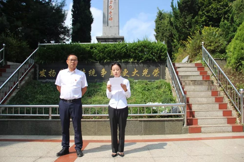 烈士事迹图片展来源:三元乡编辑:罗洪本期编审:杨力孙志刚调研检查