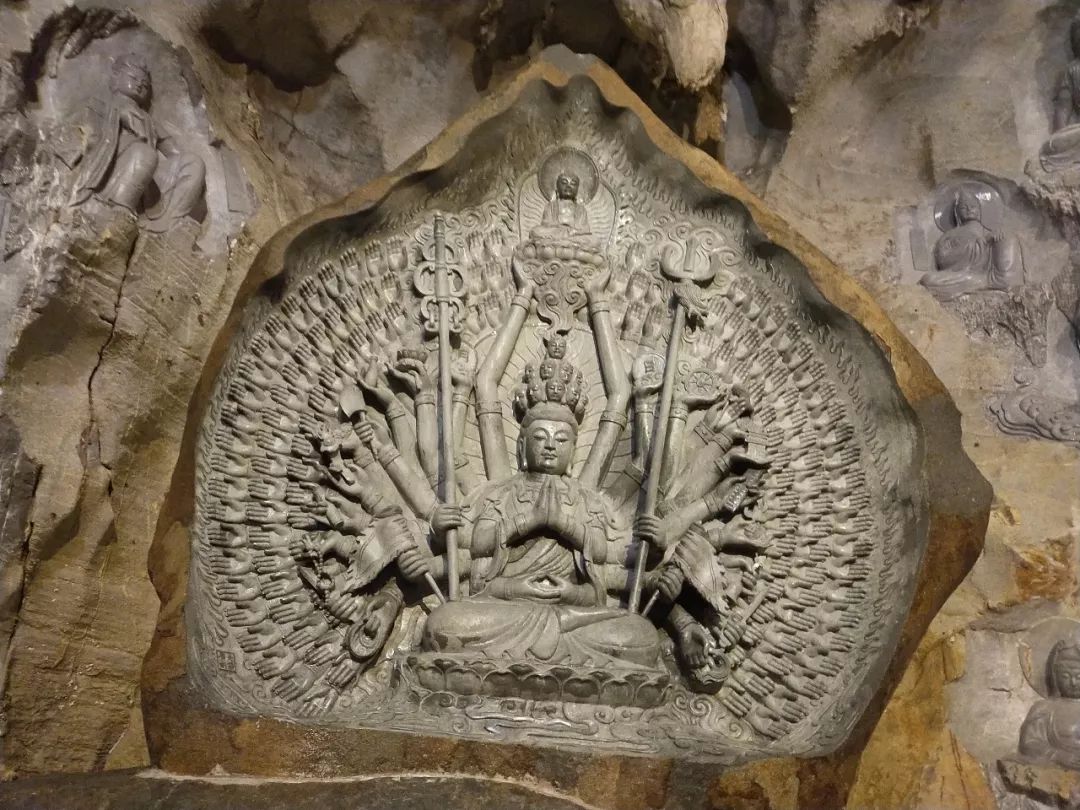 原创桂林祝圣寺有个万佛岩佛象多得惊人一大美景居然不要门票