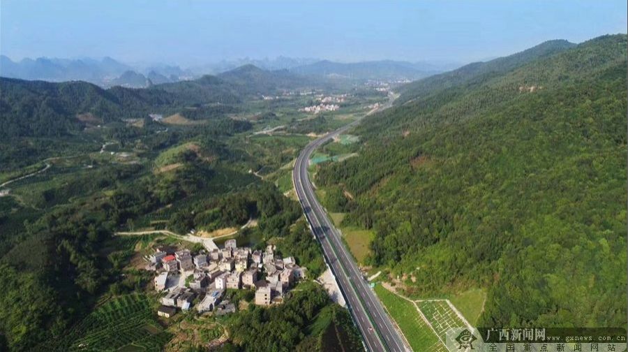 贺州这条高速路9月29日正式通车!途经多个景区,去昭平更方便!