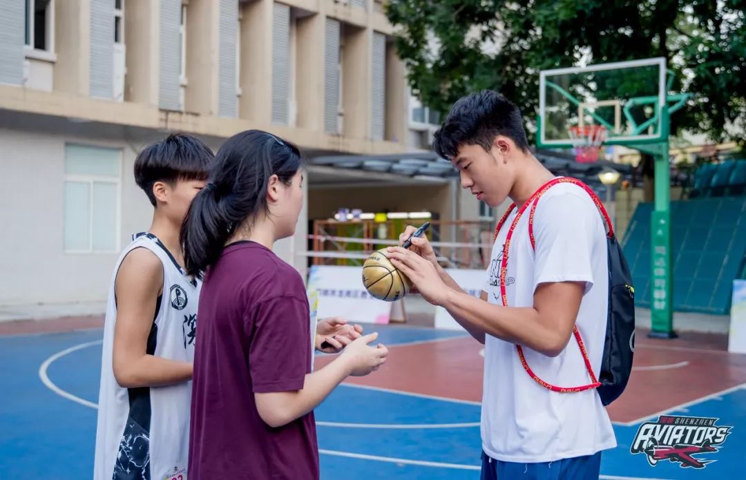 篮球名校高手如云2019领航之星投篮平冈中学站
