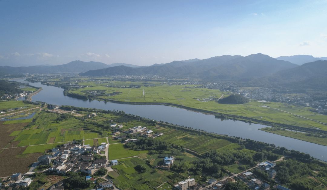 梅州市蕉嶺縣三圳鎮九嶺村