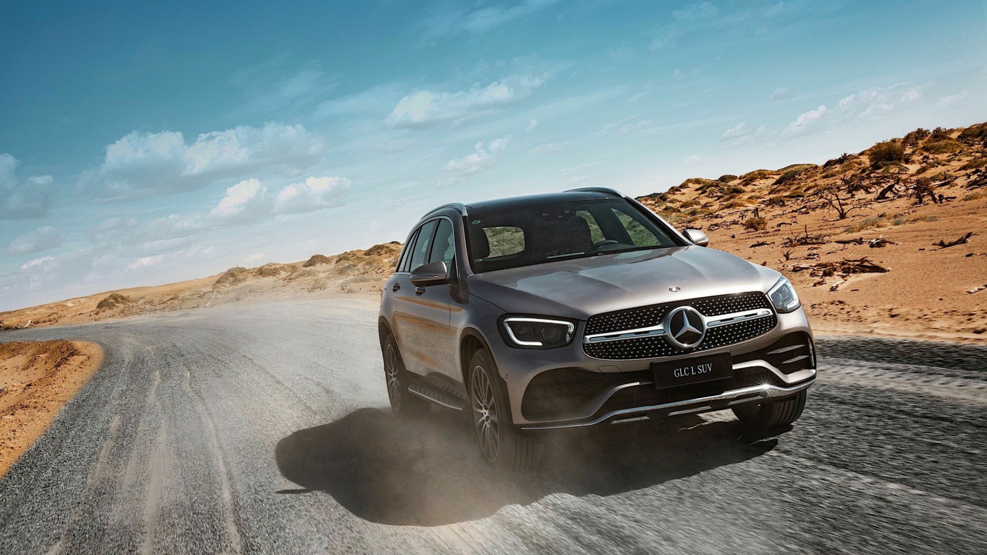 新一代梅赛德斯-奔驰长轴距glc suv远征之旅媒体试驾凯旋收官