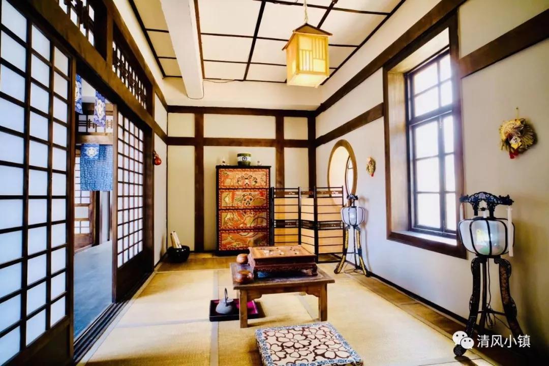 《老酒馆》拍摄馆外,在清风小镇景区内还有很多《老酒馆》场景,细心的