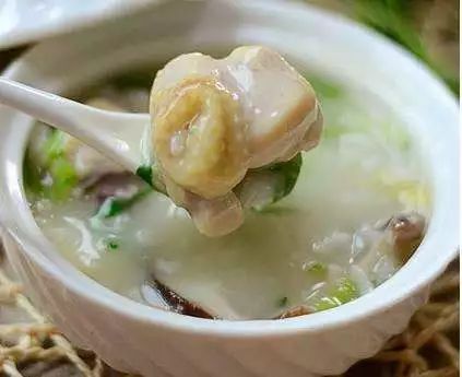 假期亲子游开园五重礼摘完葡萄食鸡粥食完鸡粥逛红楼10月1镇隆等您来