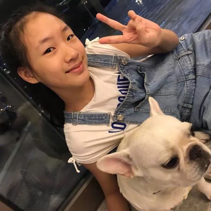 小時候被嫌棄又土又醜如今13歲的她卻紅過小s