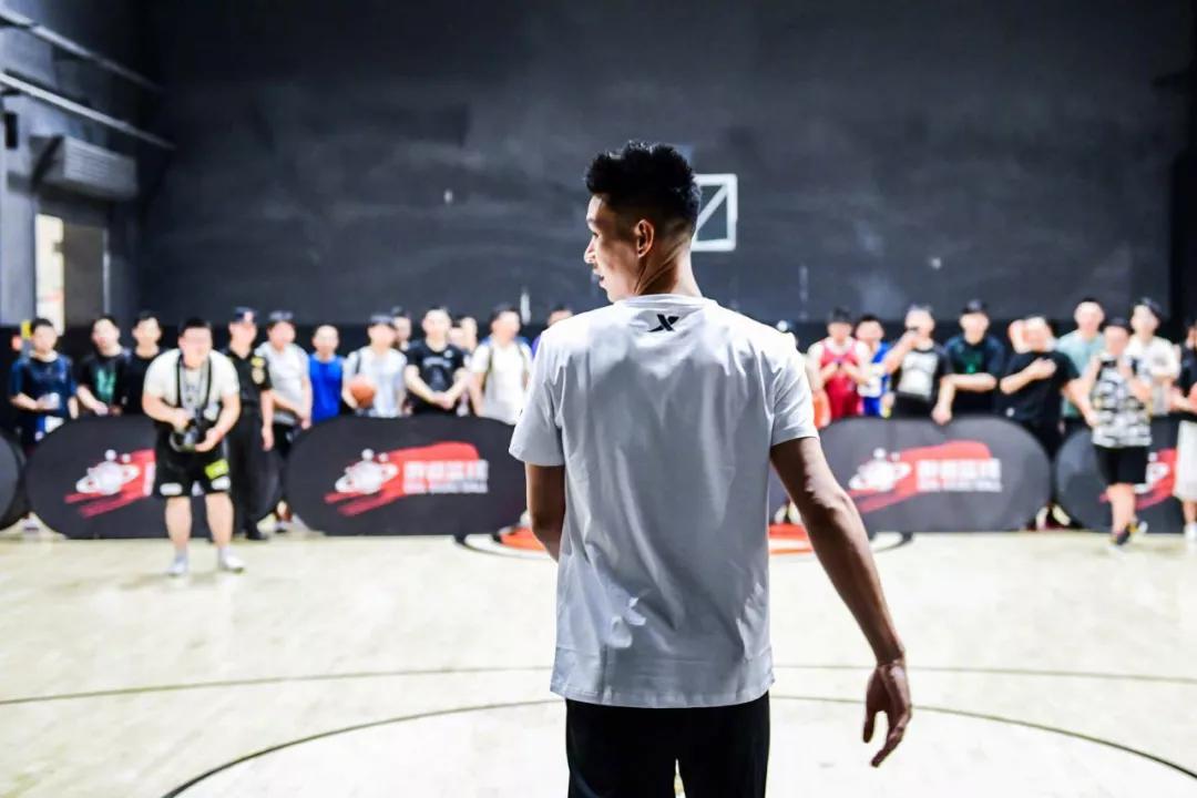 原创归化林书豪加入中国男篮他首次公开回应还点评了郭艾伦