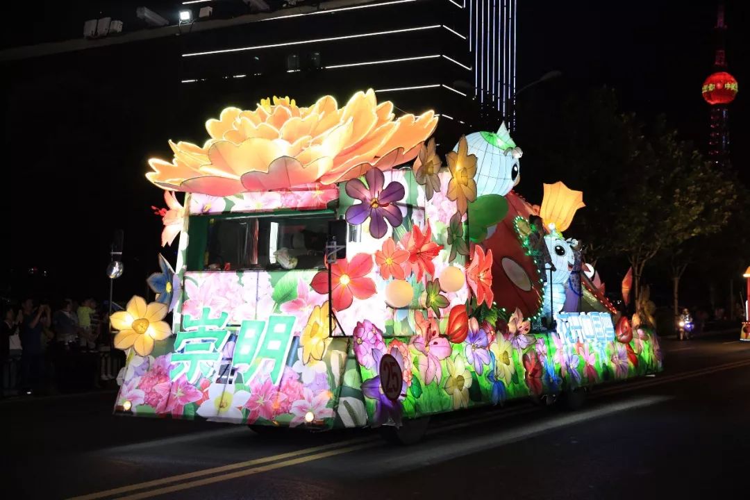 高清大图2019上海旅游节花车巡游奉贤站全纪录25辆花车精彩纷呈不在