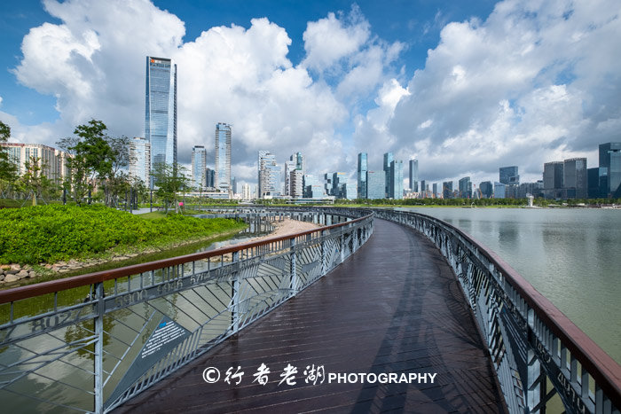 深圳国庆节烟火晚会燃放地,是深圳滨海打卡景点,风景先睹为快