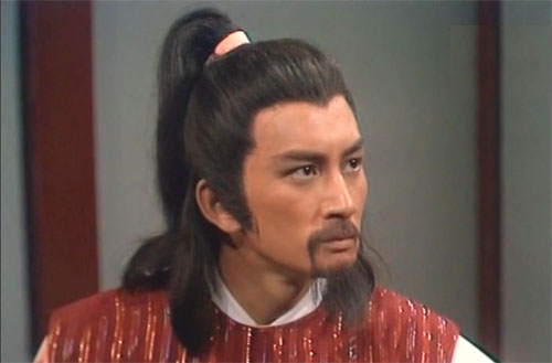 1983年,他拍了人生第一部戏,就是和刘德华,赵雅芝合作的《魔域桃源》
