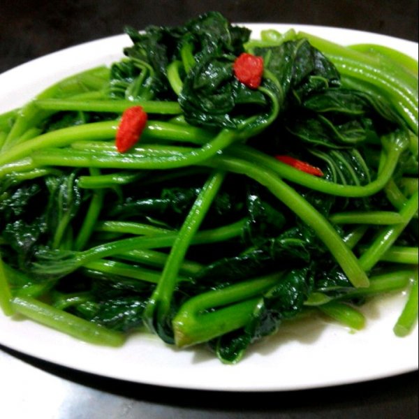 增强人体免疫力红薯叶中的黄酮类提取物能够抑制肿瘤细胞的生长,而且