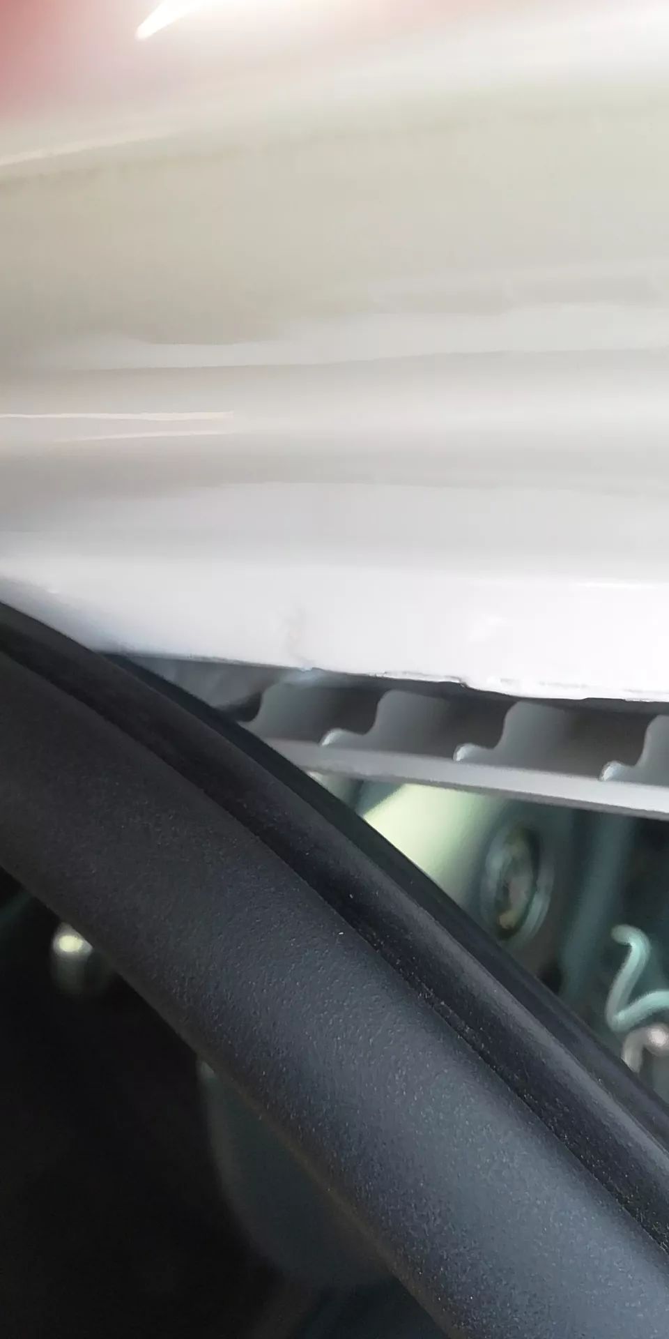 大众途观l左a柱切割案例看看激光焊接工艺的门柱如何进行切割修复