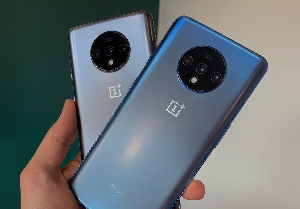 一加7t正式发布 90hz三摄 约合人民币3800元