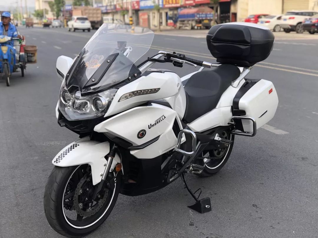 转让2016年春风650国宾