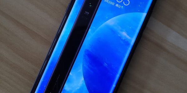 原创一张小米mix alpha的壁纸火了!普通手机秒变成概念手机