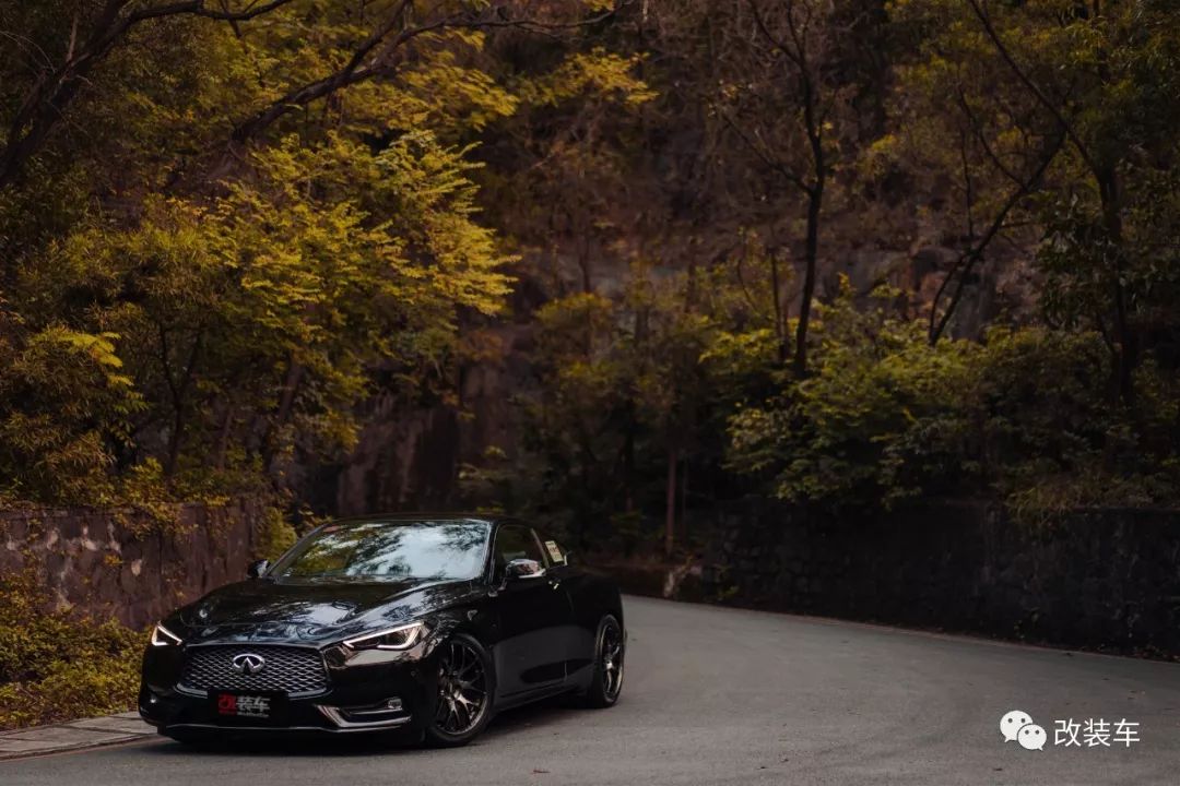 奇瑞王英菲尼迪q60改装黑武士全身散发出凶猛气息