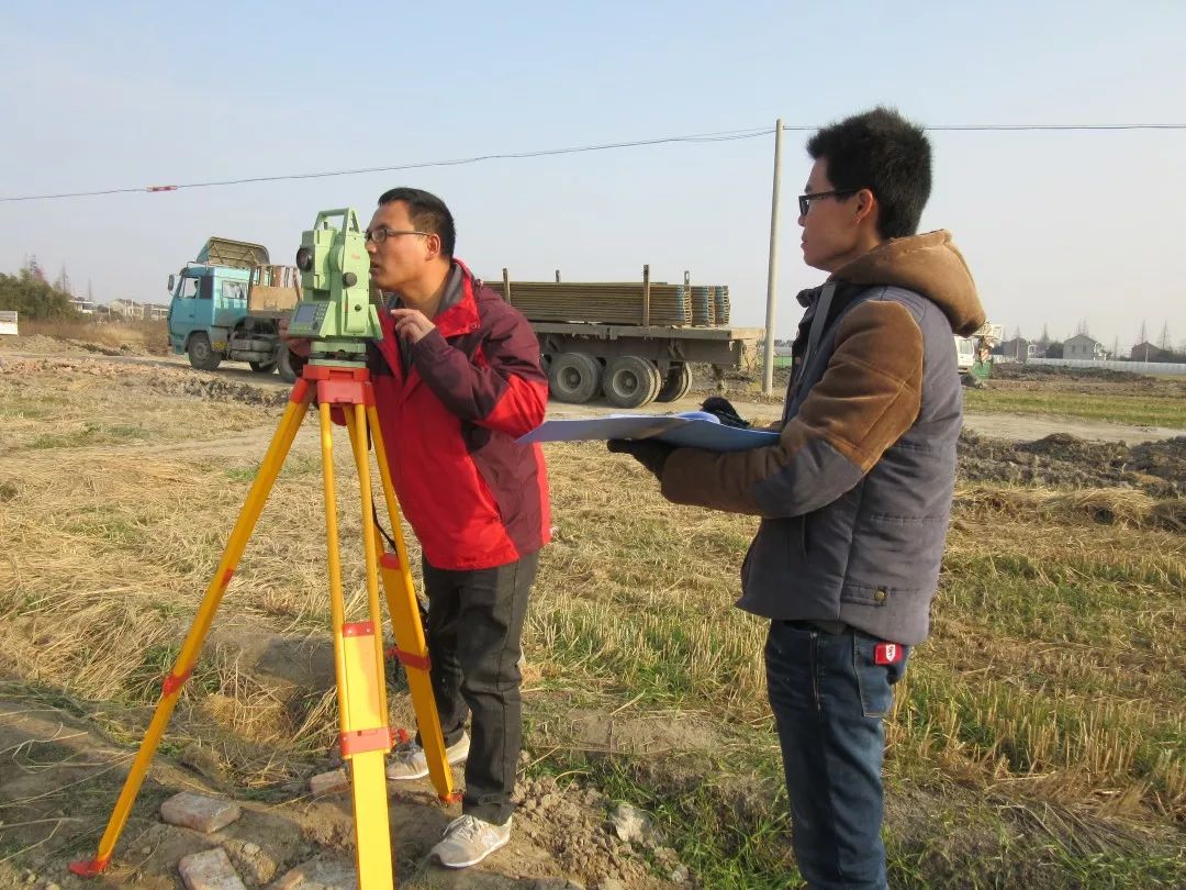 5第五届每届比赛均包含公司主管业务需求的导线测量,水准测量,三角形