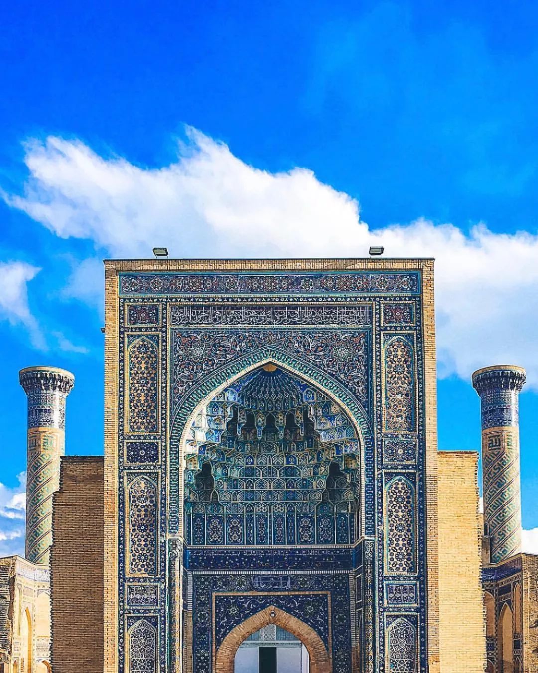 十一出行中亚最神秘的国度现实版一千零一夜的世界即将开放