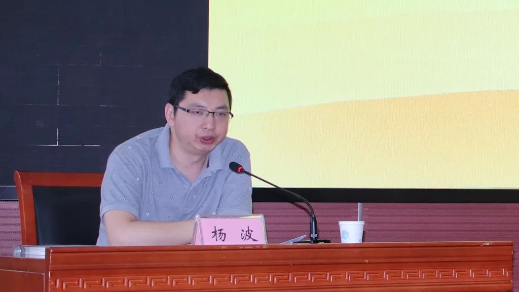 书香鼓楼军营行,重温渡江战役_杨波为