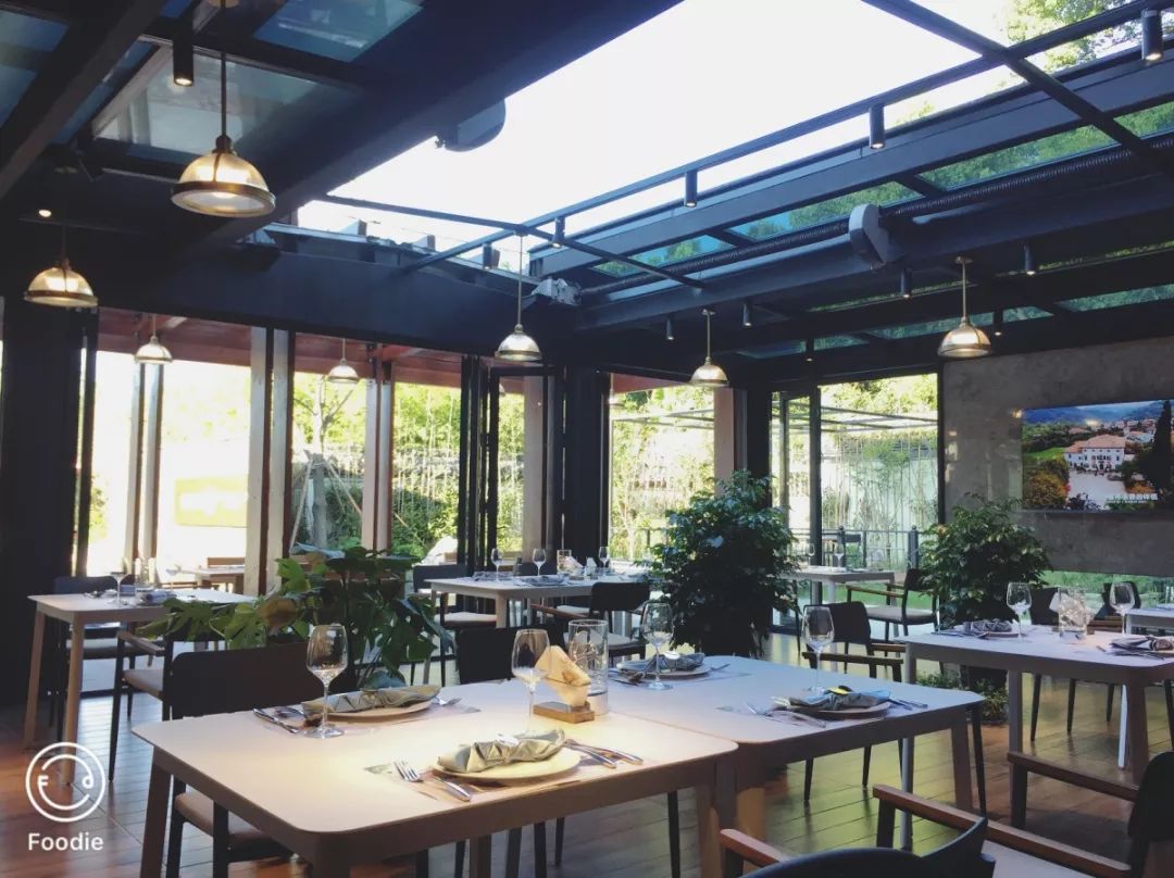 酒店经营中餐,西餐,烤肉,咖啡,下午茶,酒吧海盐冯家花园酒店05 通过