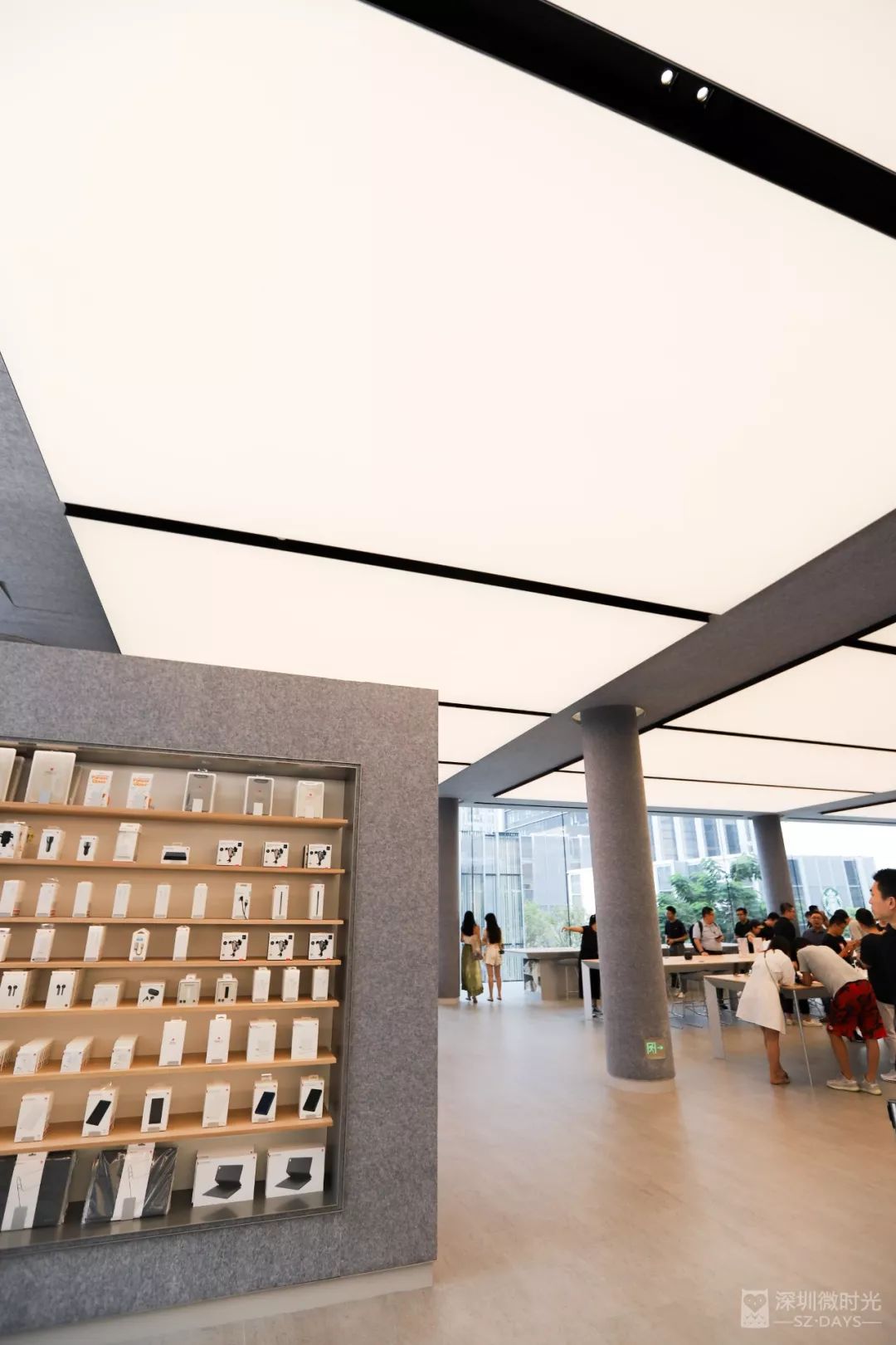 华为全球旗舰店来深圳啦今天开业