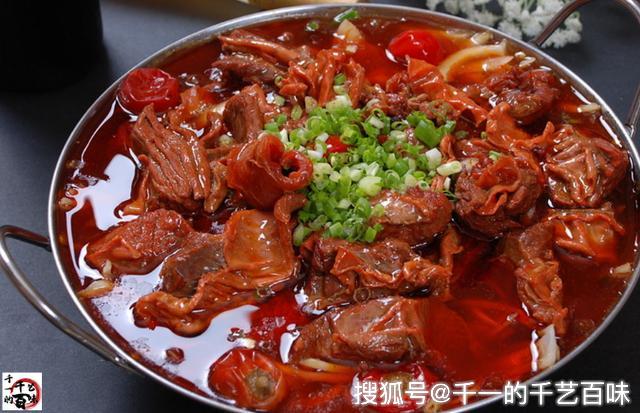 绝密筋头巴脑牛一锅,秘制酱汤料油配方