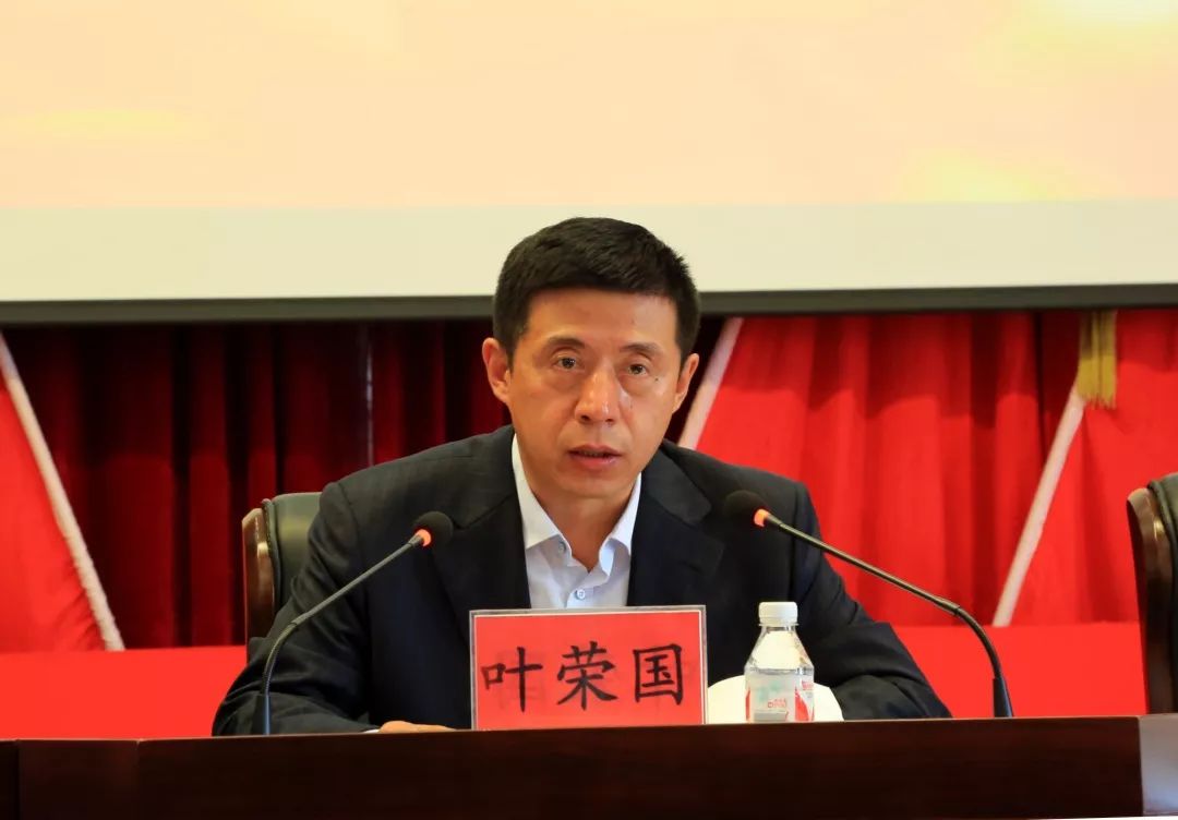 9月21上午,梨树区"不忘初心,牢记使命"主题教育先优模范典型事迹报告