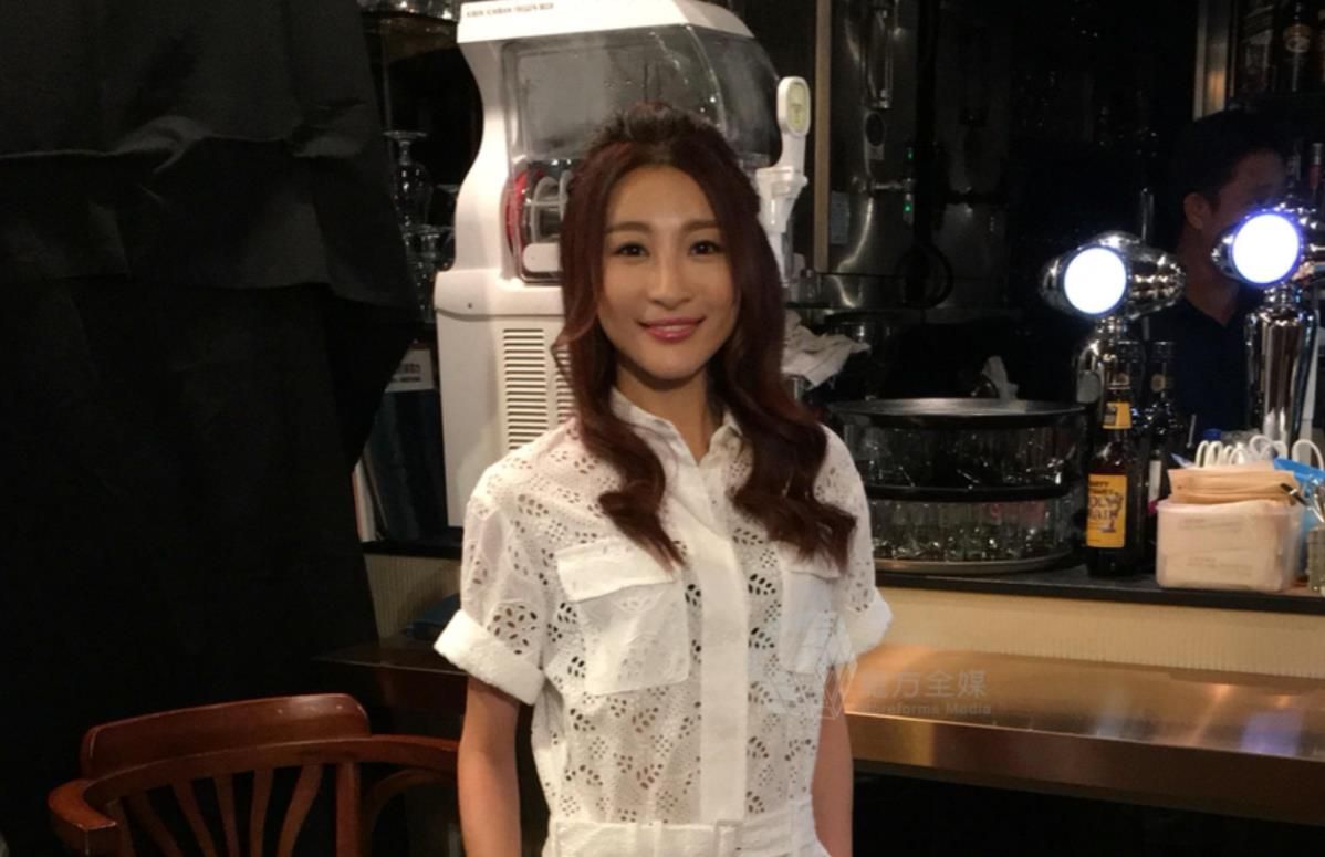 67她是林峰的堂妹,嫁大15岁30亿富豪,婚后被老公说成"变态"_林夏薇