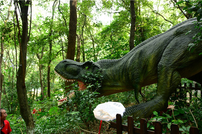 恐龙震撼来袭佛山侏罗纪公园国庆假期开园就在罗南生态园