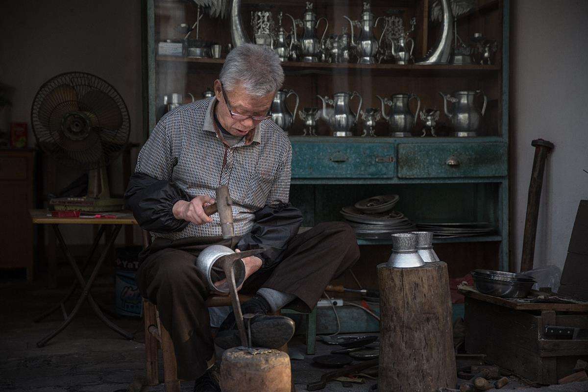 传统工艺如何跨界看云南锡器完美变身