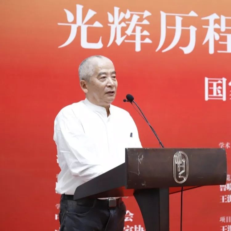 "光辉历程:历史题材雕塑作品邀请展"暨学术研讨会在清华美院举行