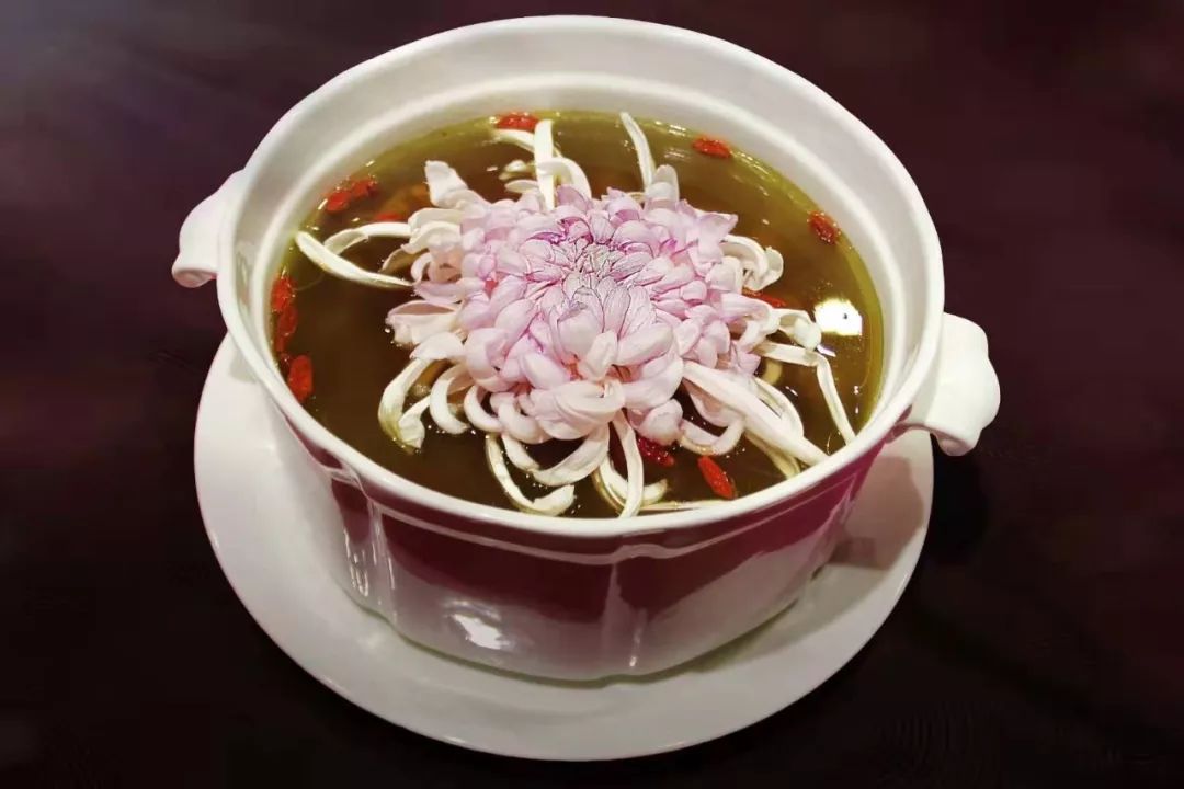 一菊两得好看的秋菊好吃的菊花宴