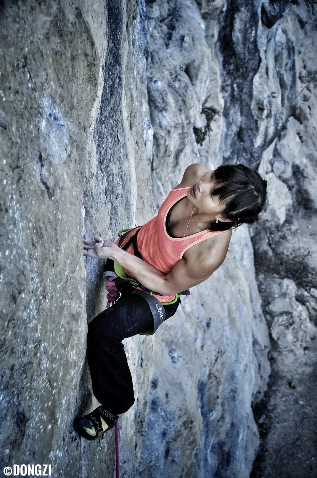 国内女子顶尖攀岩运动员竟为装备发愁丨max探索客