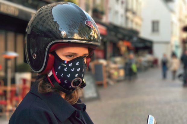 黑科技这个智能口罩专门对付雾霾天跑步骑行者必备