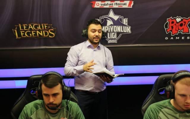 震惊土耳其英雄联盟教练被英国警方通缉