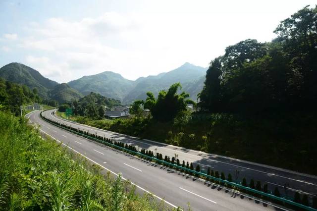 就在明天,綏正高速公路通車!正安到遵義只要1個小時!