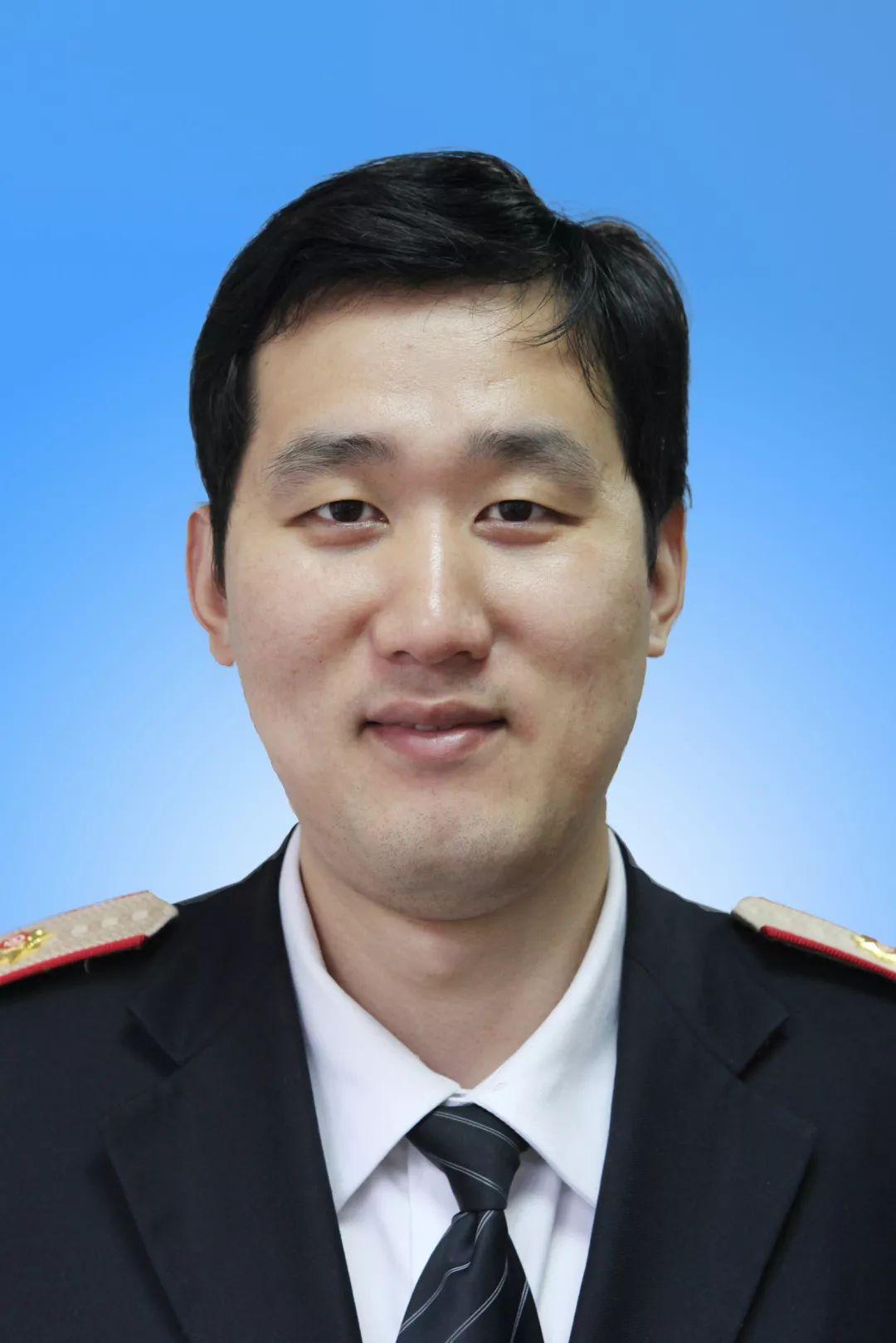 济 · 奋斗者 | 冯亮、方鑫:带你解读“铁老大”的新内涵_上海