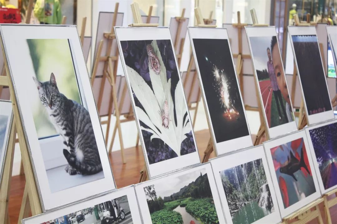 他们空降全国295座万达广场引发强势围观