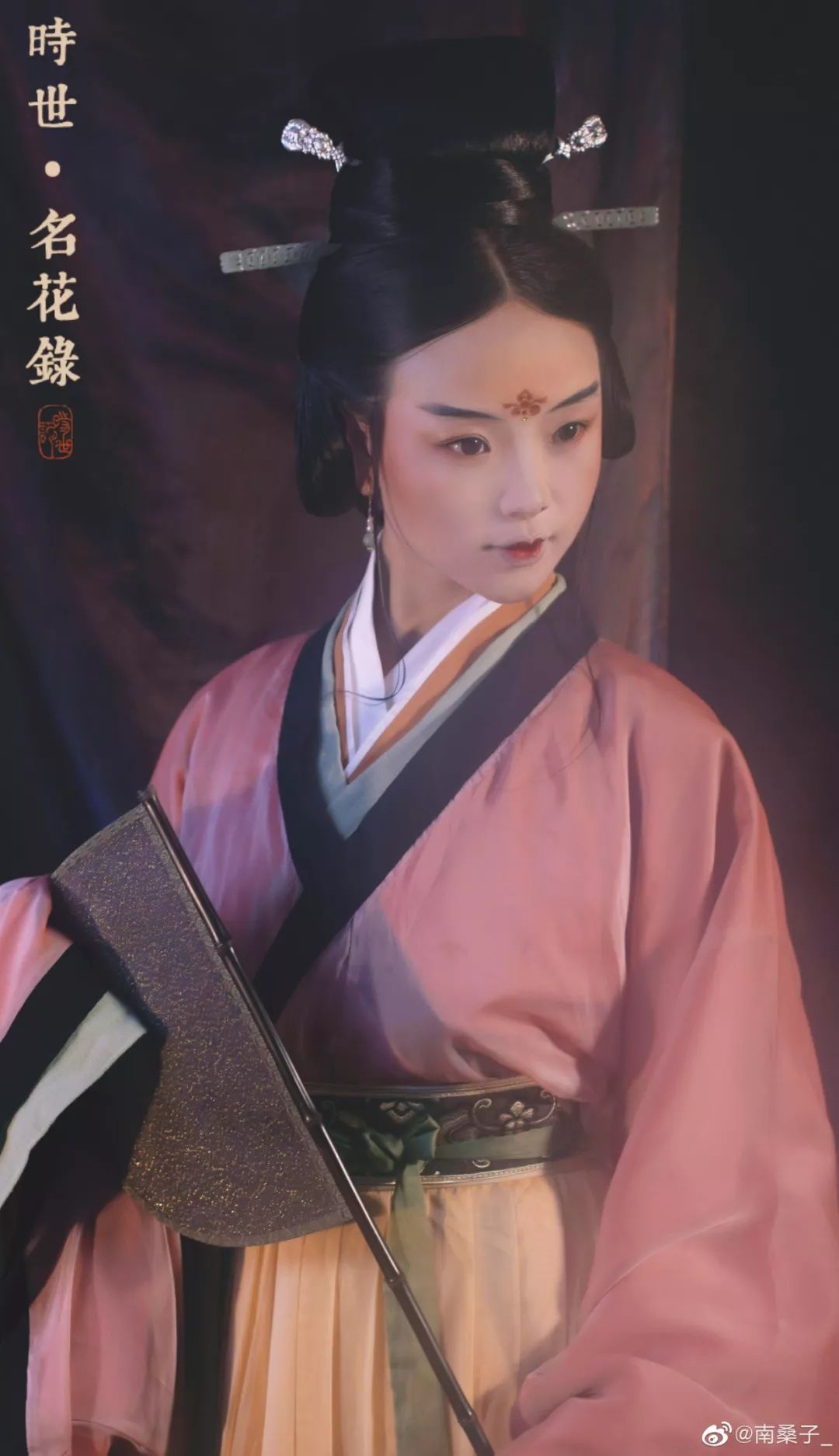 汉服妆容神仙姐姐都难驾驭的额黄妆古代时尚博主却很会玩