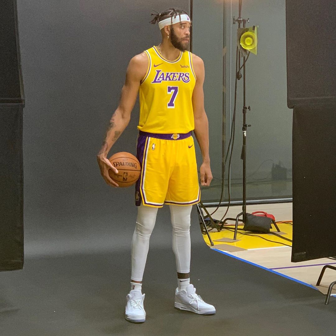 麦基听了脸红吗?霍华德谈首发如此谦逊:为彼此牺牲