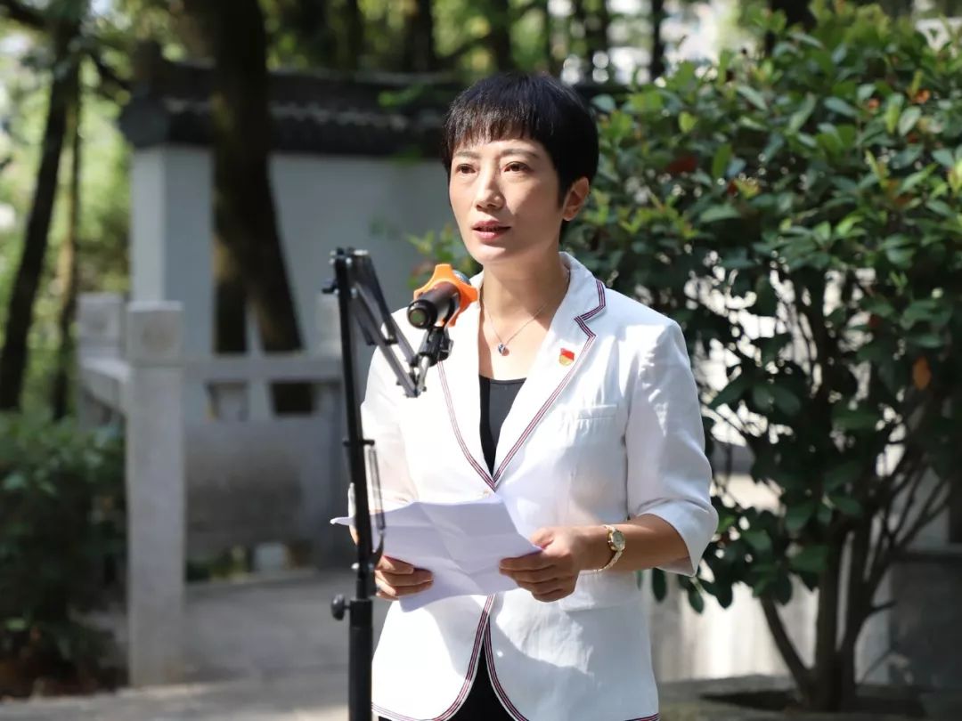 主题教育缅怀革命先烈筑牢初心使命松溪县举行烈士公祭活动