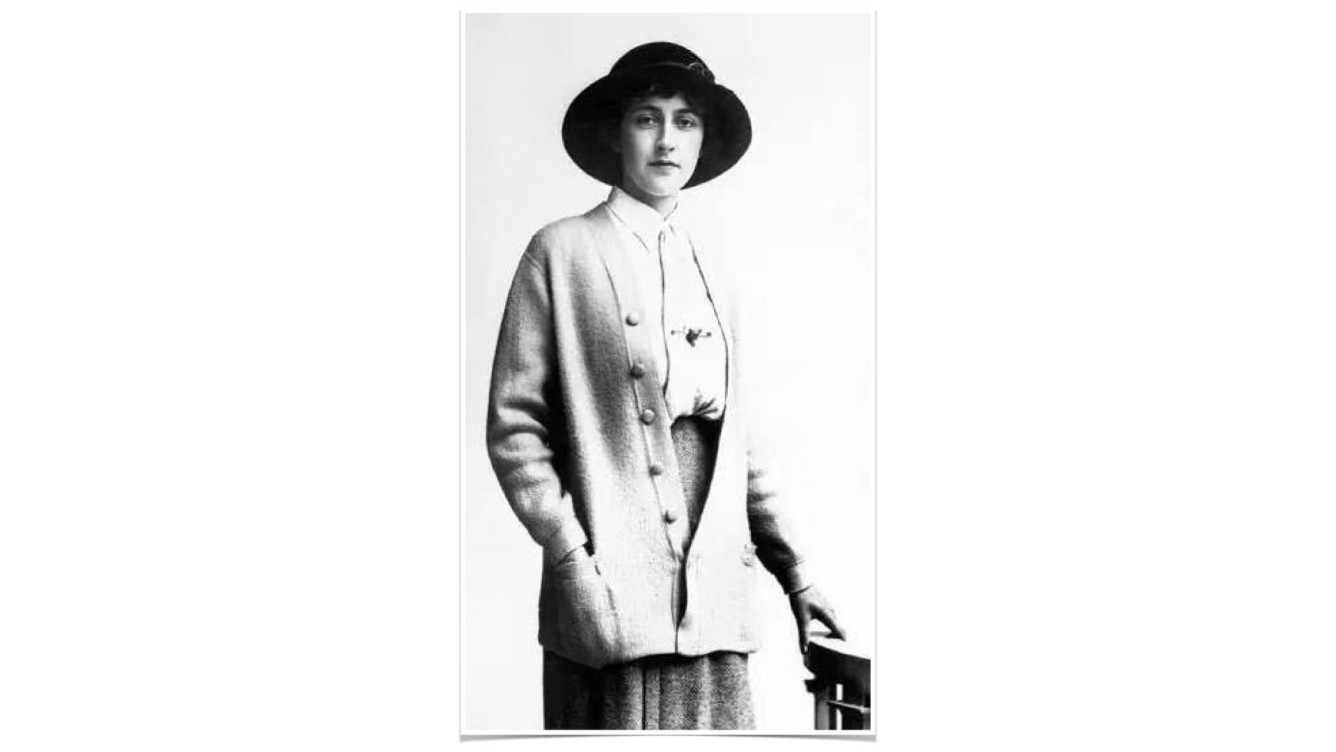 天黑请闭眼阿加莎请睁眼