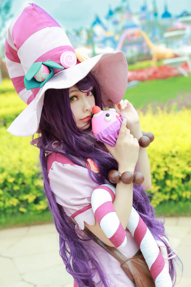 英雄联盟,露露·糖果女巫cosplay