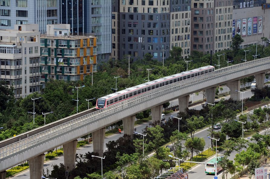 国庆长假昆明地铁运营有调整高峰日增开列车