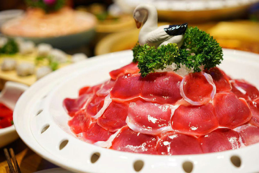 美女直播生吃鹅郡,不如烫一锅鲜脆